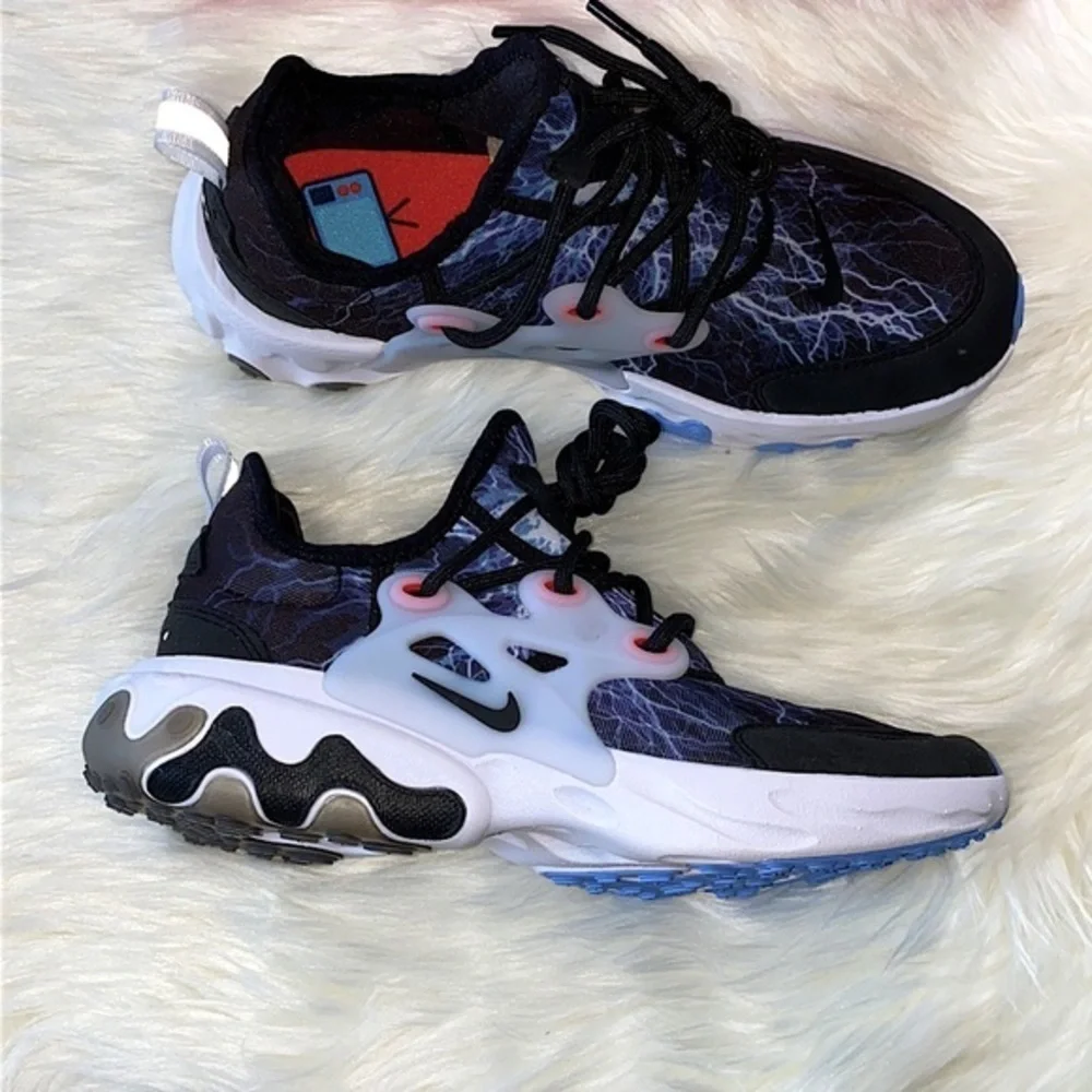 Nike React Presto ⚡️ Black : White : Lightning NWT